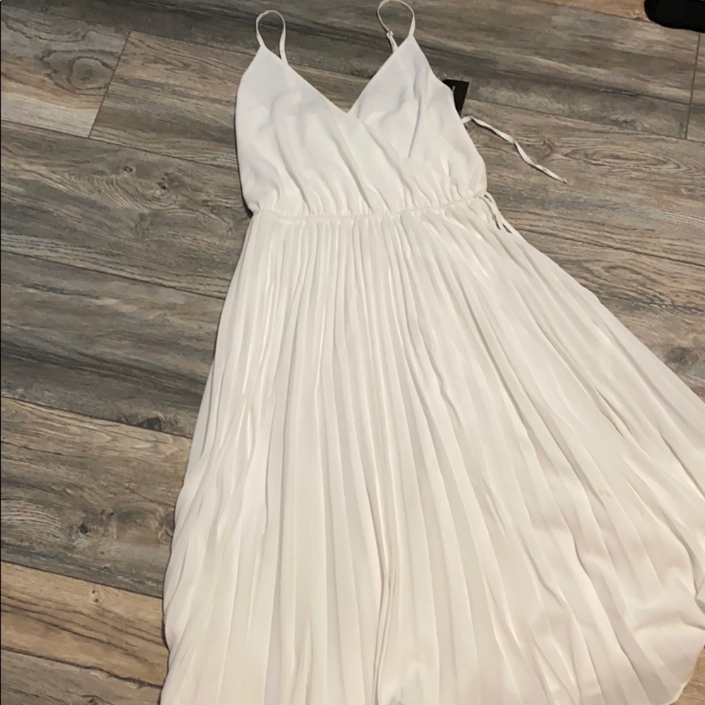 Ali & Jay White Dress